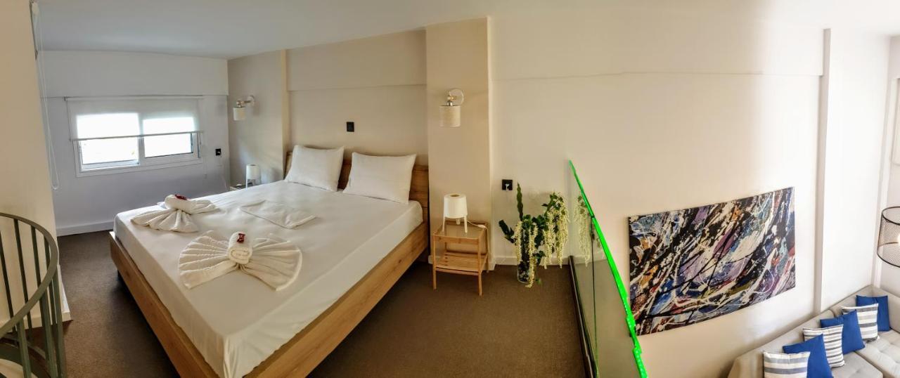 City House Loft Apartment Kalamata Bagian luar foto