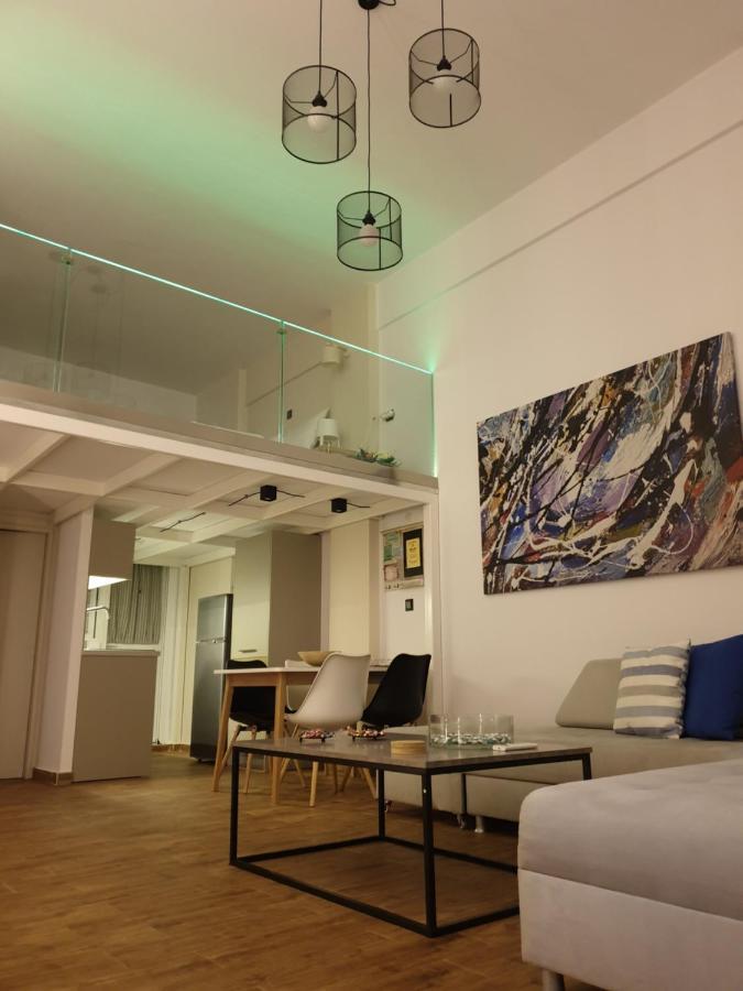 City House Loft Apartment Kalamata Bagian luar foto