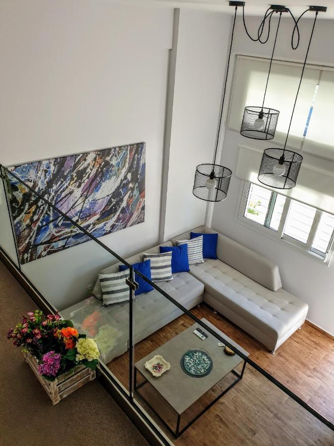 City House Loft Apartment Kalamata Bagian luar foto